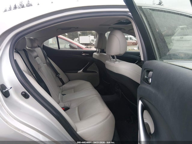 44824851 :رقم المزاد ، JTHCF5C29A2033685 vin ، 2010 Lexus Is 250 مزاد بيع