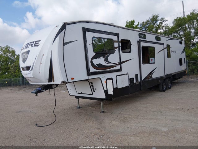 Forest River Travel Trailer 2023 5ZT3SR2B7P6112987 Image 4