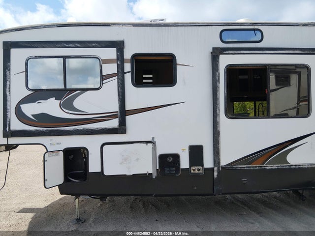 Forest River Travel Trailer 2023 5ZT3SR2B7P6112987 Image 6