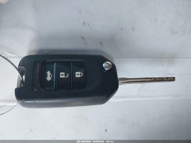 44824864 :رقم المزاد ، 2T1BURHEXJC035475 vin ، 2018 Toyota Corolla Le مزاد بيع