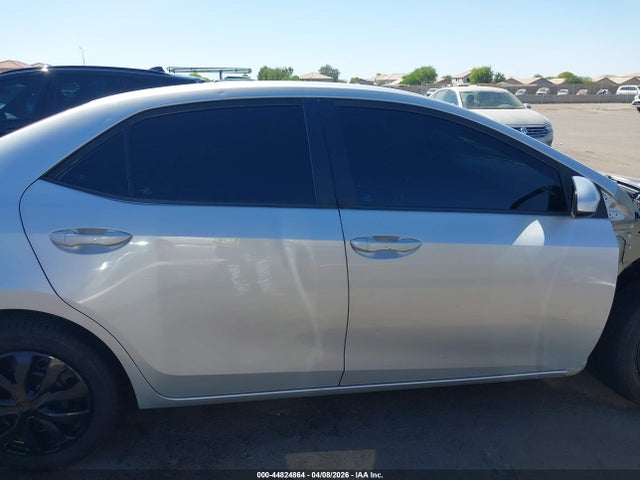44824864 :رقم المزاد ، 2T1BURHEXJC035475 vin ، 2018 Toyota Corolla Le مزاد بيع