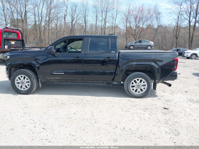 44824865 :رقم المزاد ، 3TMLB5JN8RM042554 vin ، 2024 Toyota Tacoma Sr5 مزاد بيع