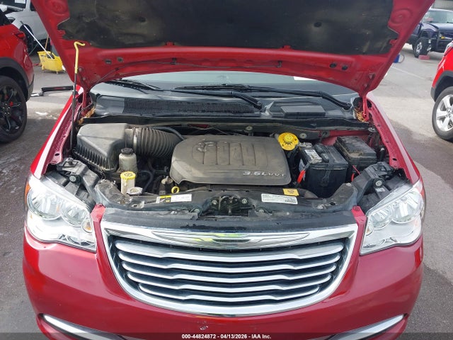 Продажа на аукционе авто 2016 Chrysler Town & Country Limited Platinum, vin: 2C4RC1GG1GR135382, номер лота: 44824872