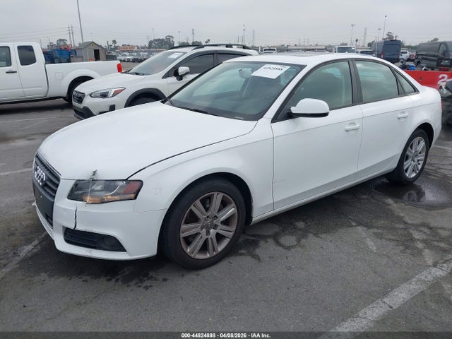 2010 AUDI A4 WAUAFAFL7AN054021 Photo 1