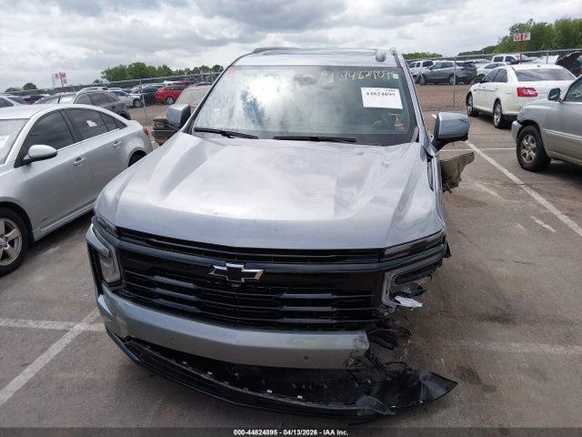 1GNS6ERD3SR104126 Chevrolet Suburban 4wd Rst