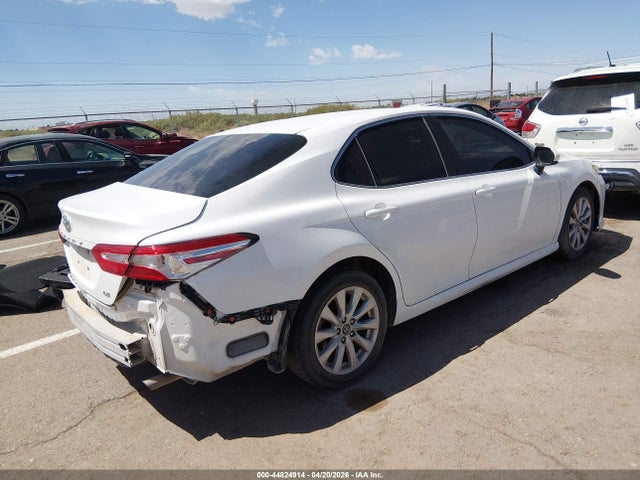 Aukcja sprzedaży 2018 Toyota Camry Le, vin: 4T1B11HK9JU117194, numer aukcji: 44824914
