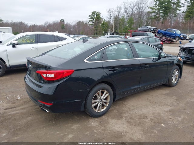 Hyundai SONATA ECO 2015 5NPE24AA7FH111347 Image 4