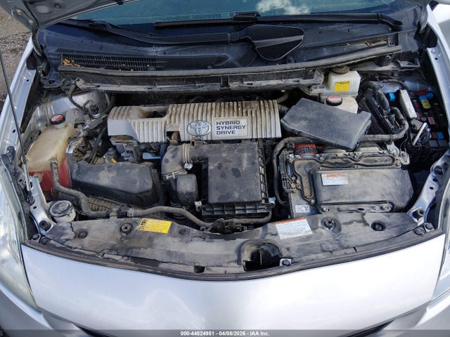JTDKN3DU9F0437304 Toyota Prius Two