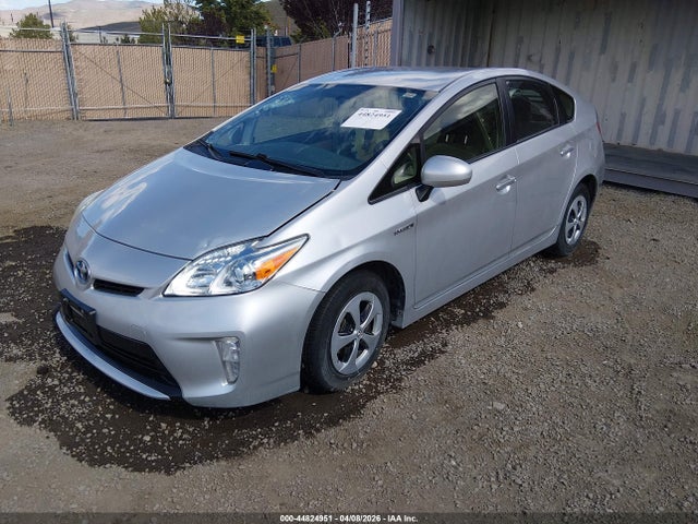 JTDKN3DU9F0437304 Toyota Prius Two