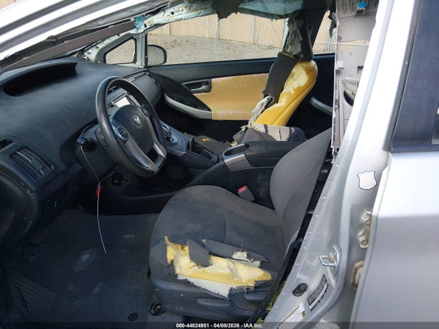 JTDKN3DU9F0437304 Toyota Prius Two