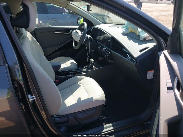 Продажа на аукционе авто 2025 Kia Niro Ex Touring, vin: KNDCR3LE3S5261415, номер лота: 44824960