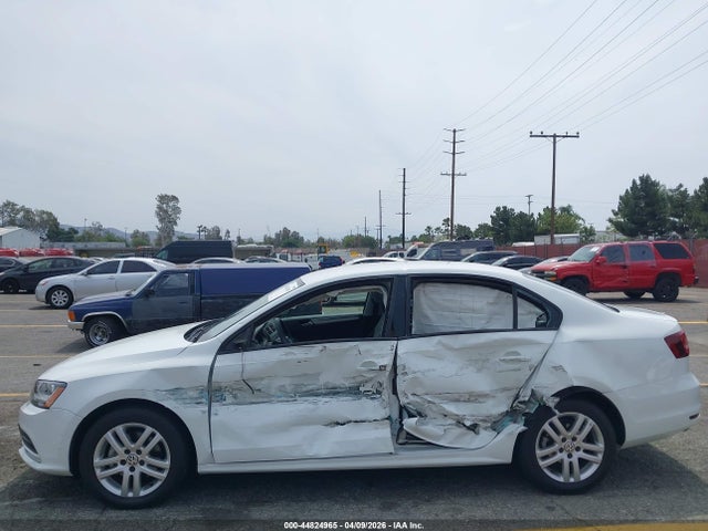 Aukcja sprzedaży 2018 Volkswagen Jetta 1.4t S, vin: 3VW2B7AJ4JM263784, numer aukcji: 44824965