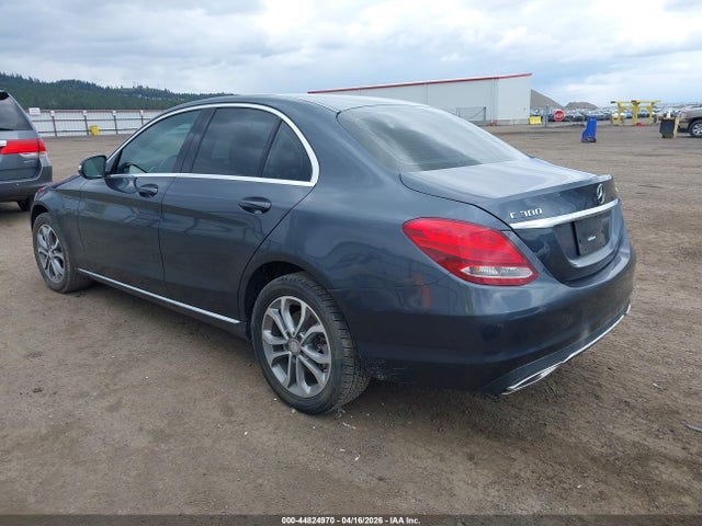 Продаж на аукціоні авто 2015 Mercedes-benz C 300 4matic, vin: 55SWF4KBXFU049519, номер лоту: 44824970