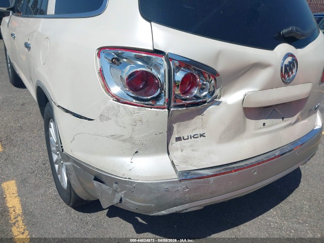 44824973 :رقم المزاد ، 5GAKRBED6BJ400343 vin ، 2011 Buick Enclave 1xl مزاد بيع