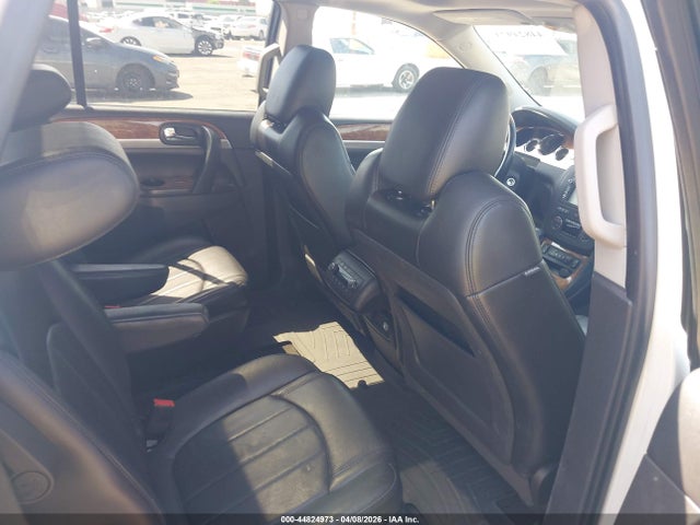 44824973 :رقم المزاد ، 5GAKRBED6BJ400343 vin ، 2011 Buick Enclave 1xl مزاد بيع