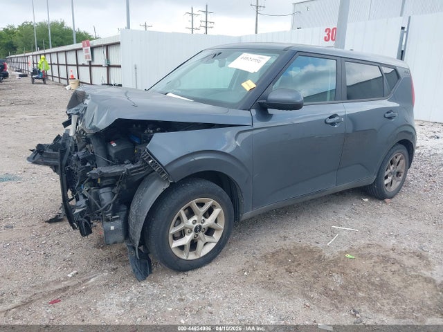Aukcja sprzedaży 2022 Kia Soul Lx, vin: KNDJ23AU2N7821990, numer aukcji: 44824986