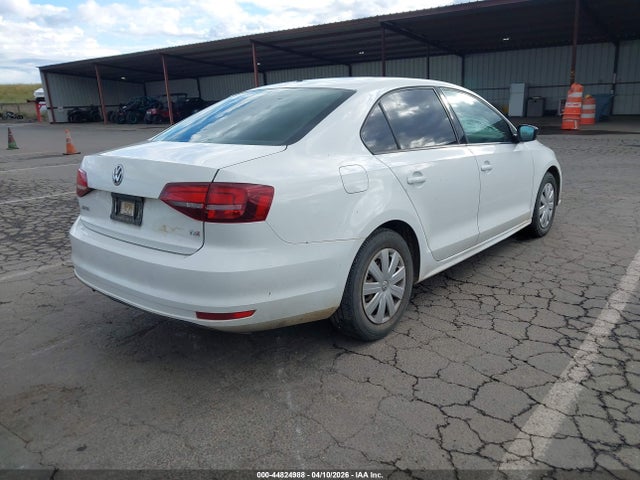 3VW167AJ1GM333945 Volkswagen Jetta 1.4t S