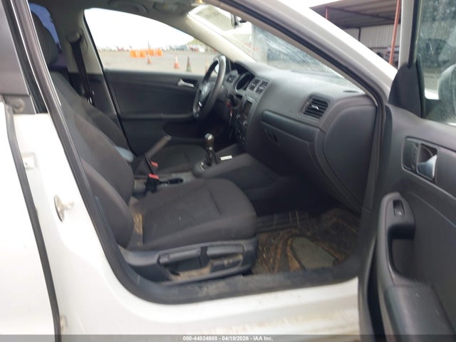 3VW167AJ1GM333945 Volkswagen Jetta 1.4t S