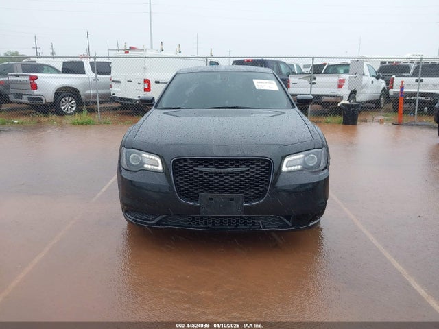 Chrysler 300 Touring 2022 2C3CCAAG4NH241346 Image 12