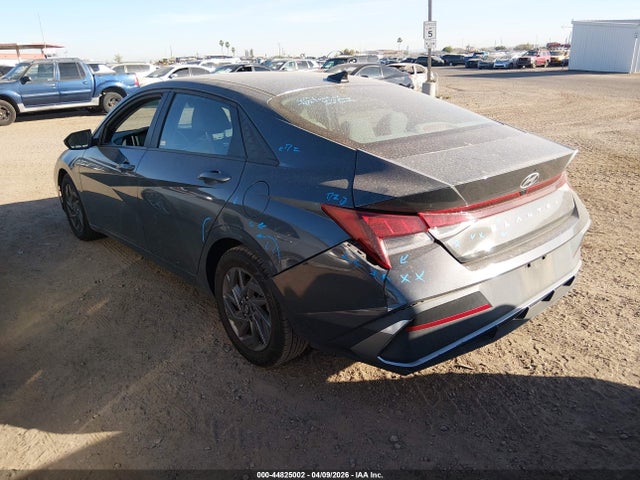KMHLM4DG5RU668605 Hyundai ELANTRA SEL