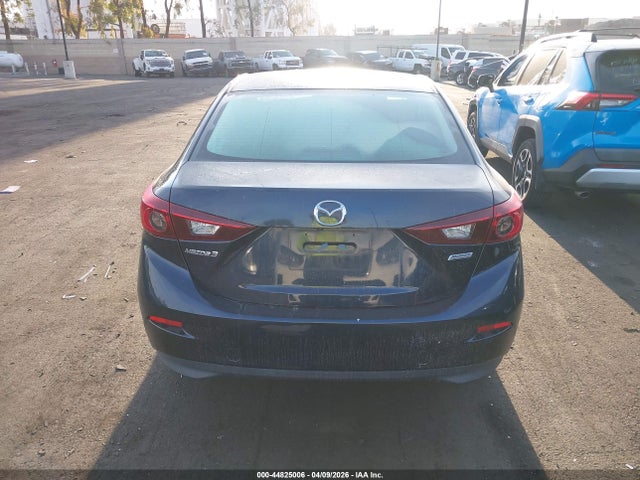 Продаж на аукціоні авто 2016 Mazda Mazda3 I Sport, vin: 3MZBM1U72GM321469, номер лоту: 44825006