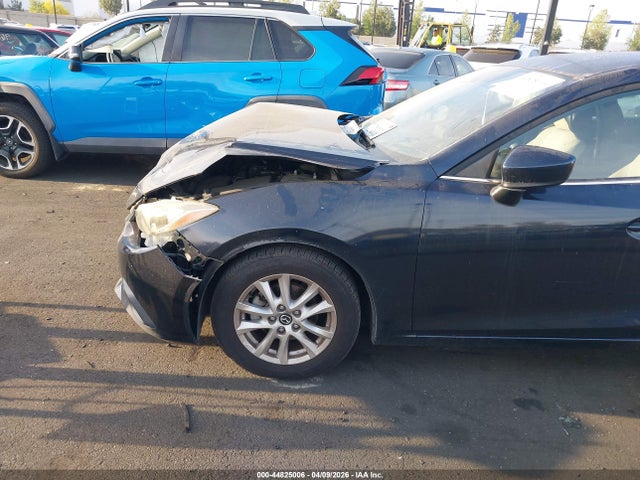 Продаж на аукціоні авто 2016 Mazda Mazda3 I Sport, vin: 3MZBM1U72GM321469, номер лоту: 44825006