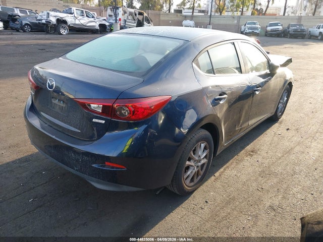 Продаж на аукціоні авто 2016 Mazda Mazda3 I Sport, vin: 3MZBM1U72GM321469, номер лоту: 44825006