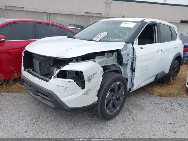 5N1BT3BA0TC733218 Nissan ROGUE SV