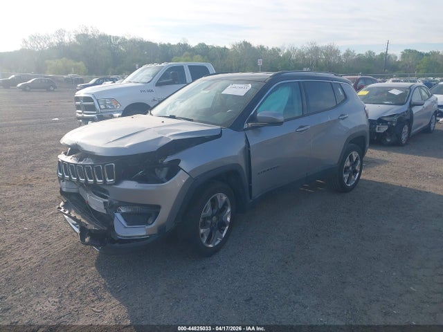 44825033 :رقم المزاد ، 3C4NJDCB2KT596256 vin ، 2019 Jeep Compass Limited 4x4 مزاد بيع