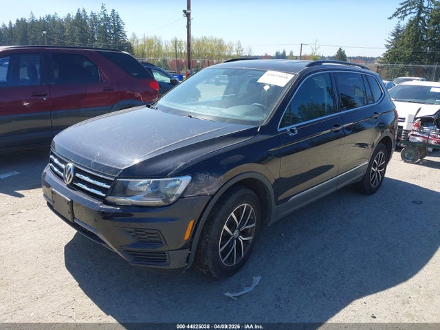 44825038 :رقم المزاد ، 3VV2B7AX9MM070415 vin ، 2021 Volkswagen Tiguan 2.0t Se/2.0t Se R-line Black/2.0t Sel مزاد بيع