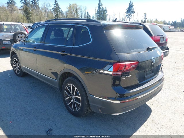 44825038 :رقم المزاد ، 3VV2B7AX9MM070415 vin ، 2021 Volkswagen Tiguan 2.0t Se/2.0t Se R-line Black/2.0t Sel مزاد بيع