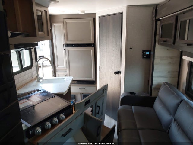 1UJBJ0AH5N1JG0186 Jayco Jayfl184bh