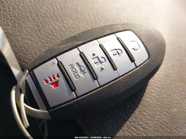 Продажа на аукционе авто 2018 Infiniti Q50 3.0t Luxe, vin: JN1EV7AP6JM350970, номер лота: 44825061