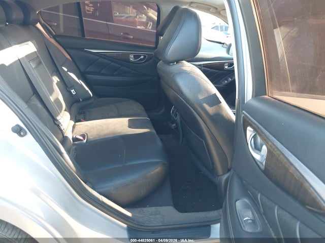 Продажа на аукционе авто 2018 Infiniti Q50 3.0t Luxe, vin: JN1EV7AP6JM350970, номер лота: 44825061
