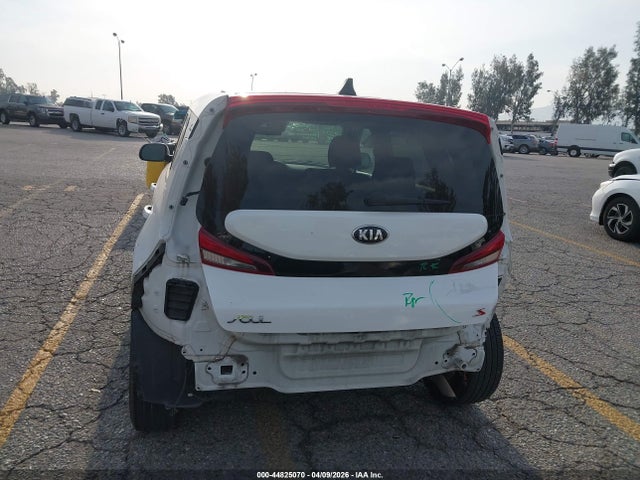 KNDJ23AU6L7038023 KIA SOUL S