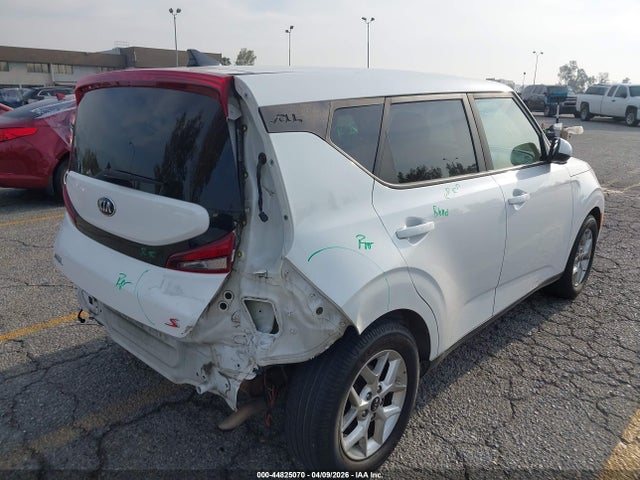 KNDJ23AU6L7038023 KIA SOUL S