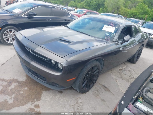 44825073 :رقم المزاد ، 2C3CDZAG9FH783961 vin ، 2015 Dodge Challenger Sxt مزاد بيع