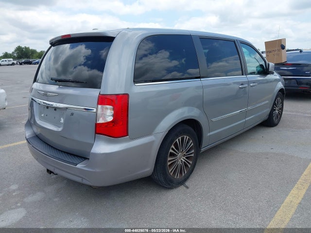 Продажа на аукционе авто 2014 Chrysler Town & Country S, vin: 2C4RC1HG9ER197835, номер лота: 44825076