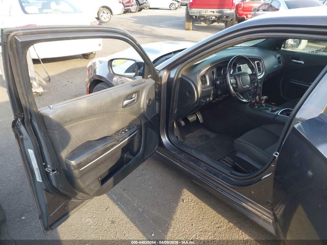 2019 Dodge Charger Scat Pack Rwd მანქანა იყიდება აუქციონზე, vin: 2C3CDXGJ7KH756677, აუქციონის ნომერი: 44825084
