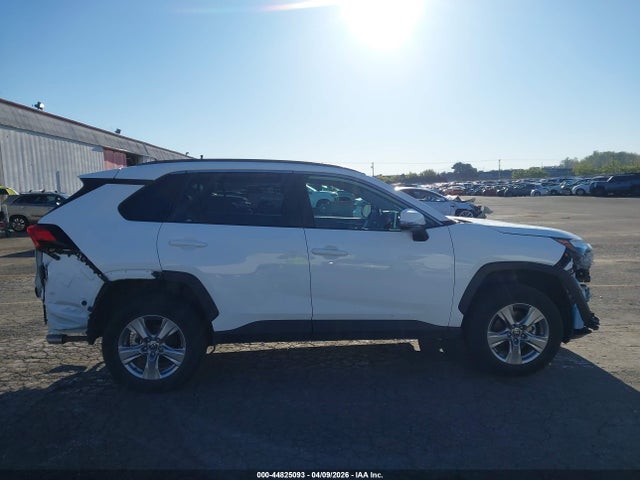 Toyota Rav4 Xle 2025 2T3P1RFV0SW542233 Image 13