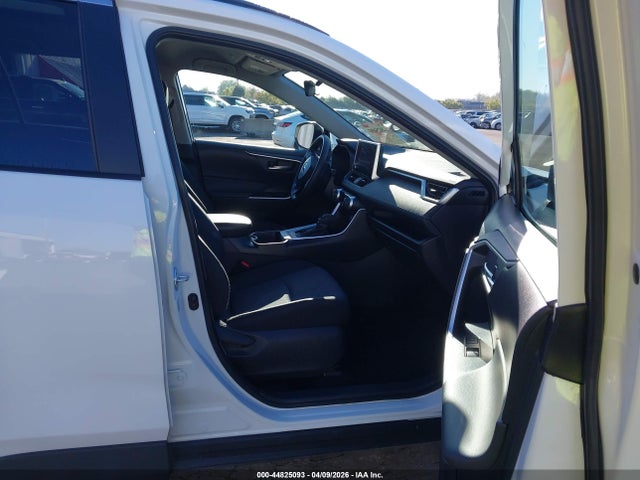 Toyota Rav4 Xle 2025 2T3P1RFV0SW542233 Image 5