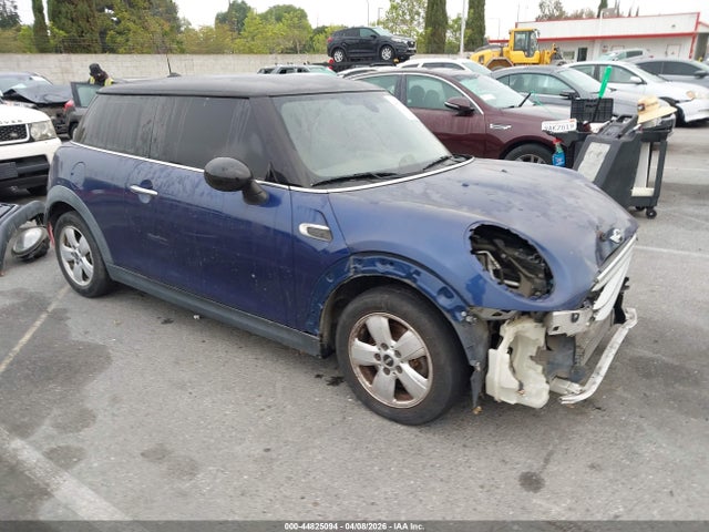 Mini Hardtop Cooper 2015 WMWXM5C5XFT939393 main image