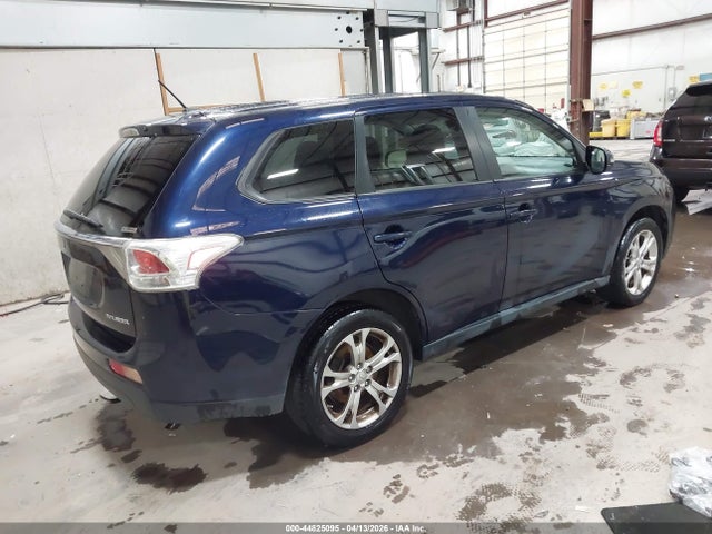 2014 MITSUBISHI OUTLANDER JA4AZ3A37EZ017945 Photo 3