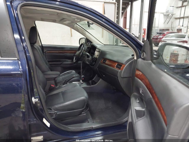 2014 MITSUBISHI OUTLANDER JA4AZ3A37EZ017945 Photo 4