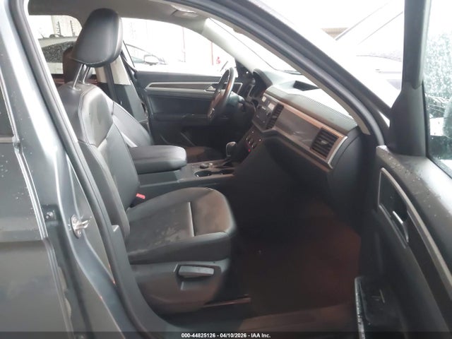 Продажа на аукционе авто 2019 Volkswagen Atlas 3.6l V6 Se W/technology, vin: 1V2UR2CA8KC552496, номер лота: 44825126