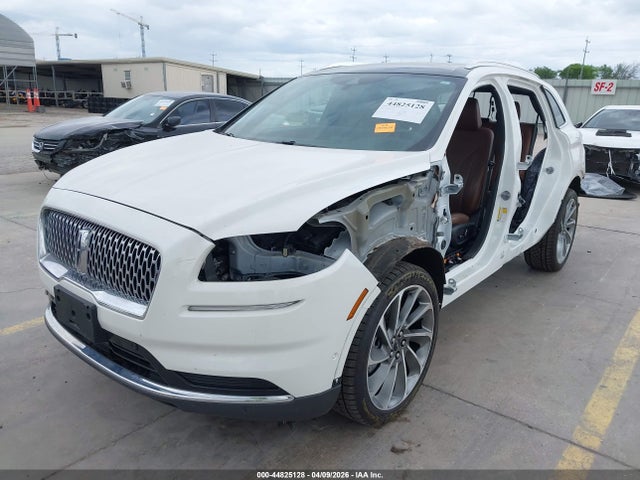 Lincoln Nautilus Reserve 2022 2LMPJ8KP0NBL26844 Image 2