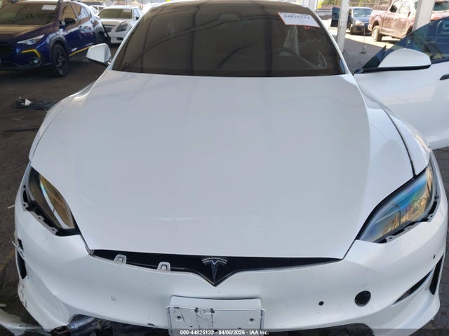2022 Tesla Model S Plaid მანქანა იყიდება აუქციონზე, vin: 5YJSA1E6XNF488990, აუქციონის ნომერი: 44825132
