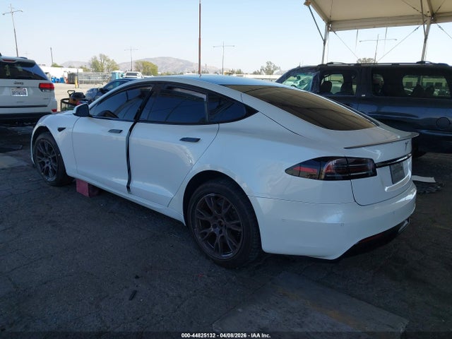 2022 Tesla Model S Plaid მანქანა იყიდება აუქციონზე, vin: 5YJSA1E6XNF488990, აუქციონის ნომერი: 44825132