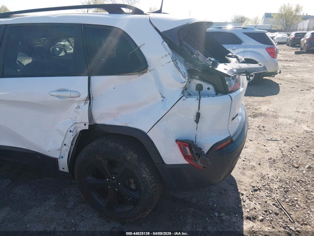 44825139 :رقم المزاد ، 1C4PJMLX9LD527091 vin ، 2020 Jeep Cherokee Altitude 4x4 مزاد بيع