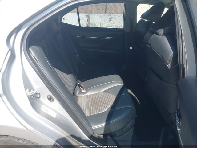44825142 :رقم المزاد ، 4T1B21HK2KU011328 vin ، 2019 Toyota Camry Hybrid Se مزاد بيع